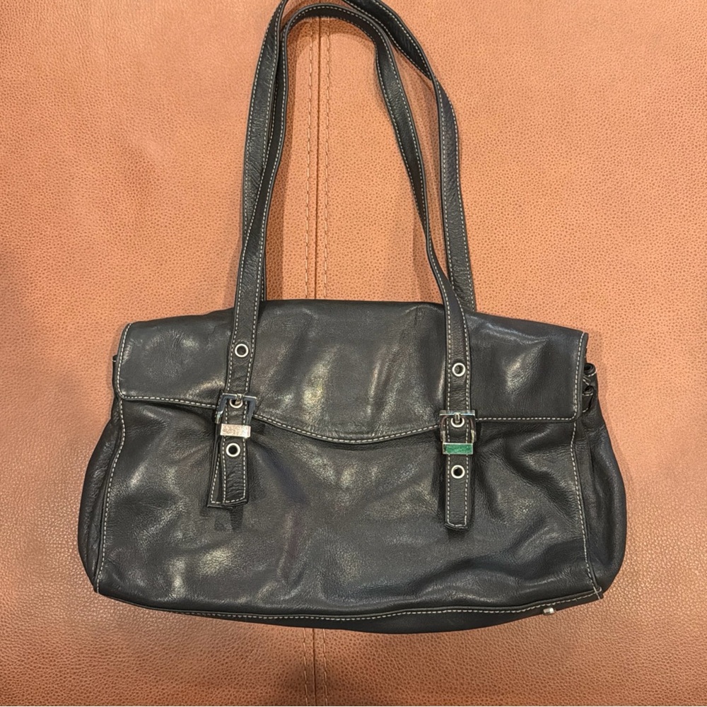 Perlina Black Leather Flap Shoulder Bag with Contrast Stitching